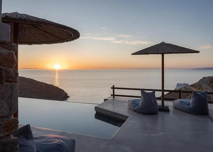 Kastella Sunset Three فيلة