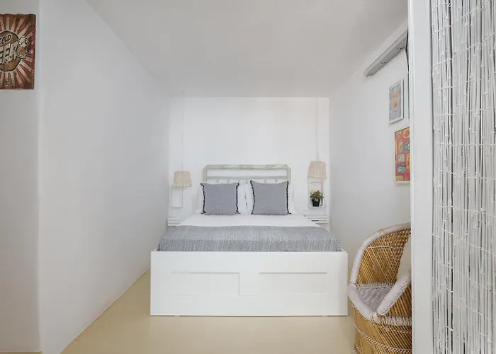 Kastella Sunset Three فيلة